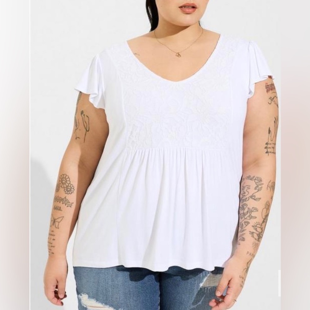 Torrid Super Soft V-Neck Ruffle Tee Size 0 ( Large )